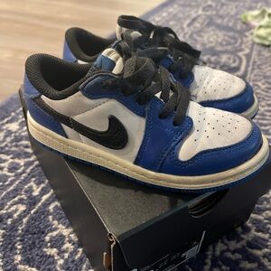 Jordan 1 Retro Low "Game Royal”